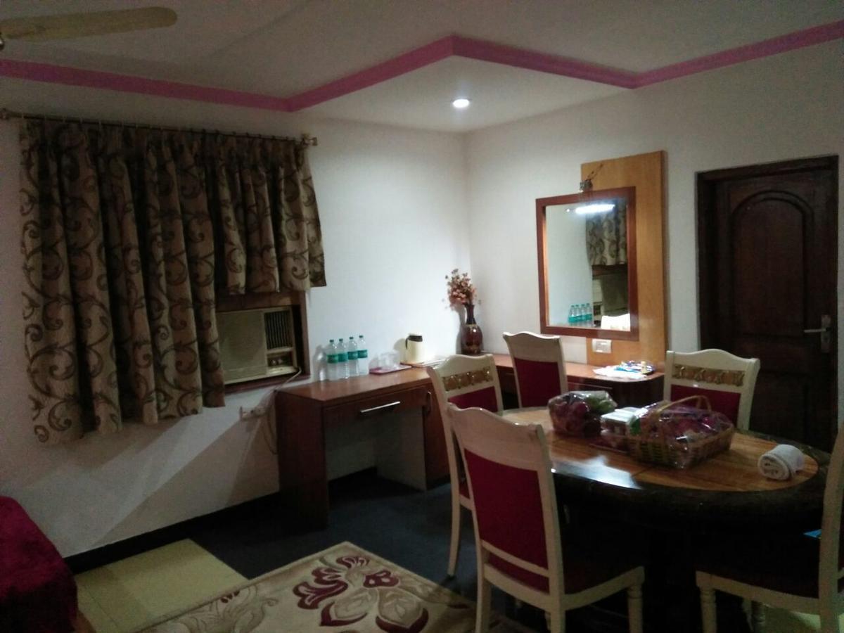 Hotel Rahul Deluxe Nagpur Ngoại thất bức ảnh